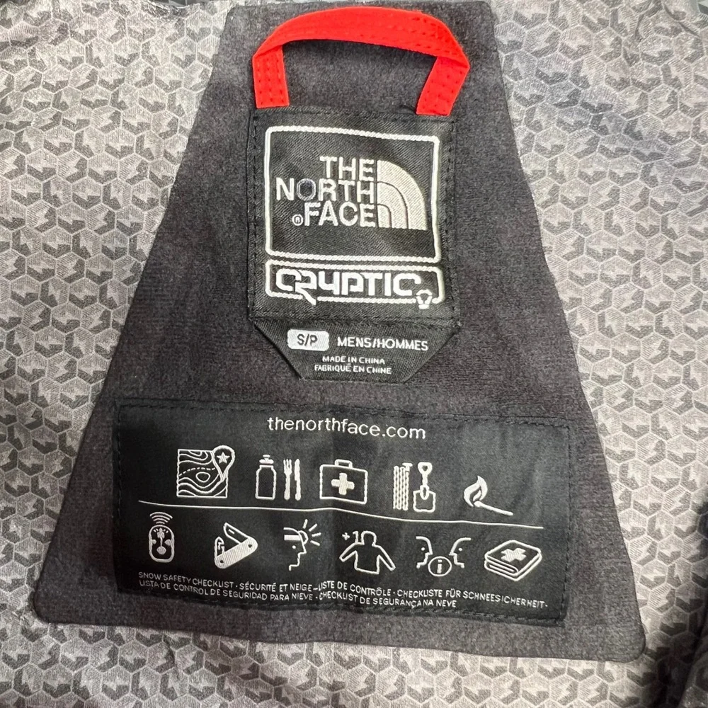 North Face Cryptic Decagon Jacket Flashlight RECCO Mens S Red Ski Snow Technical